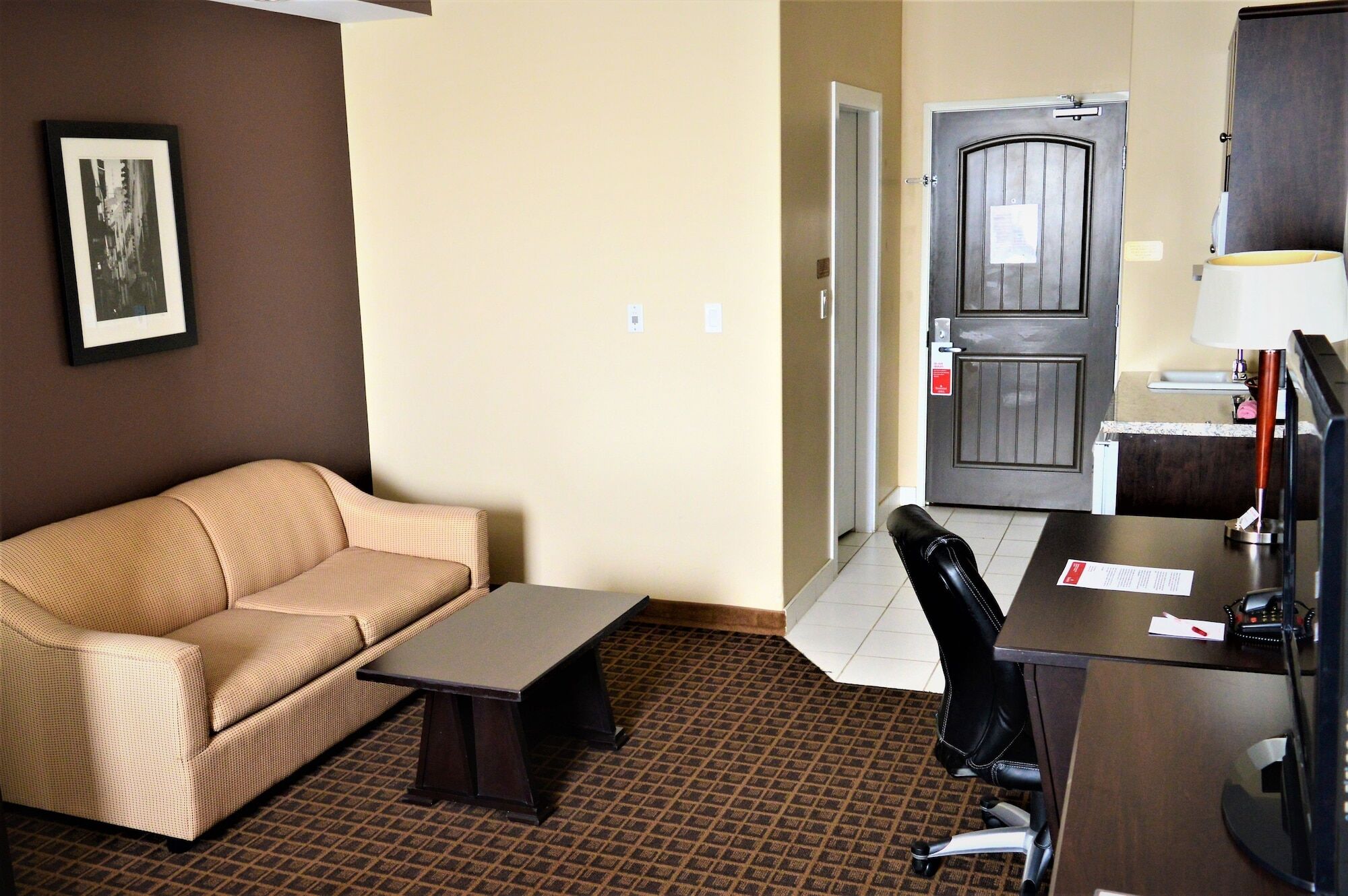 Ramada By Wyndham Cold Lake Exterior photo